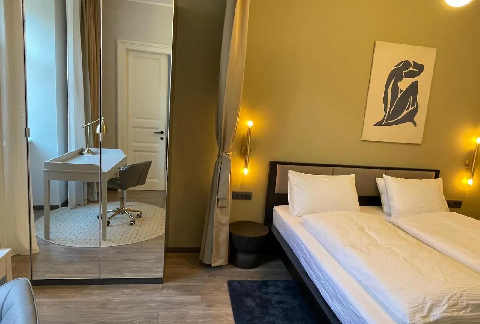 Rijeka City Center 3Br Apt With En-Suite And Workspace 0*,