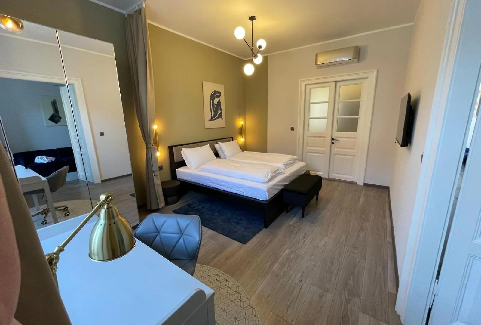 Rijeka City Center 3Br Apt With En-Suite And Workspace דירה