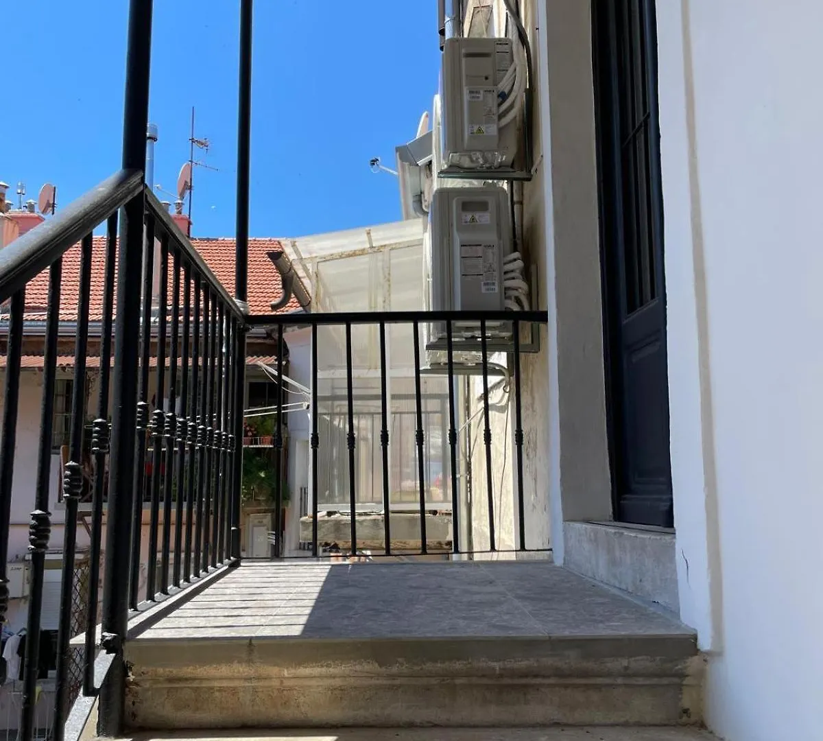 Rijeka City Center 3Br Apt With En-Suite And Workspace